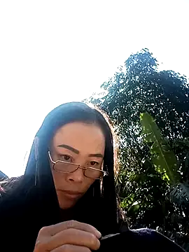 Snapshot of CoMay003 chatting on 25, 11, 2025 CoMay003 online show from 25, 11, 2025