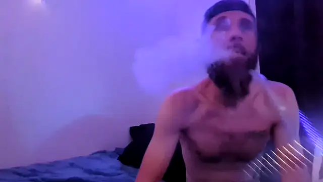 Snapshot of poonwolf chatting on 9, 10, 2025 poonwolf online show from 9, 10, 2025