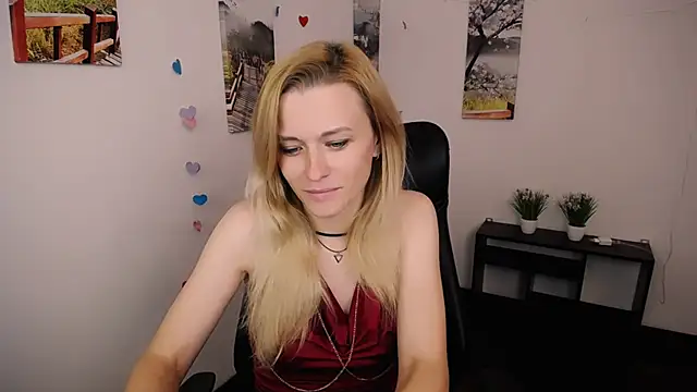 PeppyMia online show from 6, 10, 2025