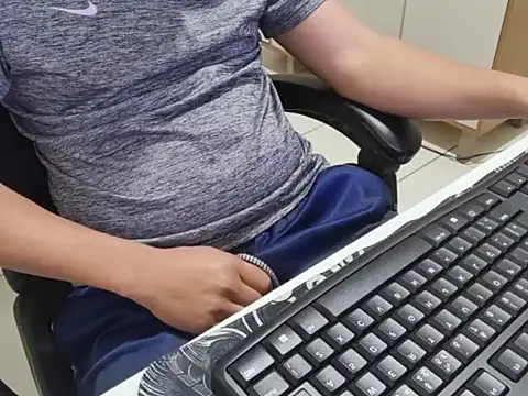 Carloskasado online show from 22, 7, 2026