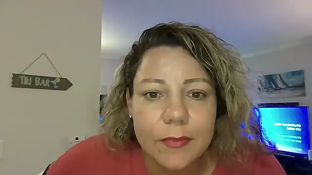 Snapshot of SweetSugar1979 chatting on 3, 10, 2025 SweetSugar1979 online show from 3, 10, 2025