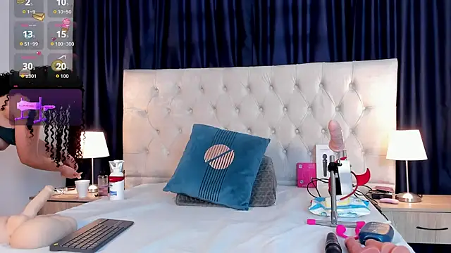 cristhi esterling online show from 20, 11, 2025