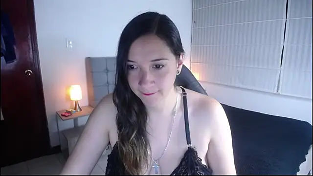 Agatha bellucci  online show from 9, 9, 2025