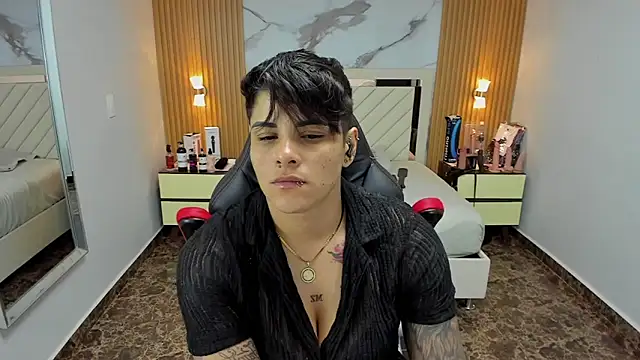 KAROLLJONES1 online show from 16, 10, 2025