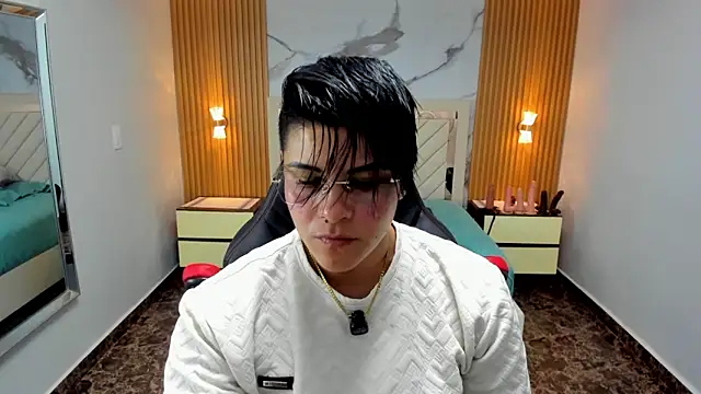 KAROLLJONES1 online show from 30, 3, 2026