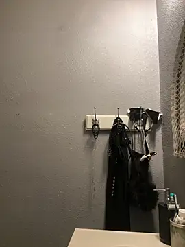 goddessmissmia online show from 8, 10, 2025