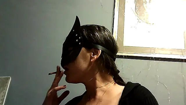 vanitafalcao online show from 27, 11, 2025