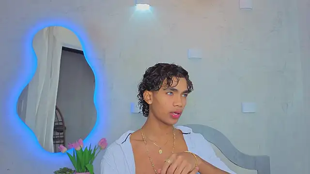 AlanCutee online show from 25, 5, 2026