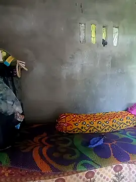 Cute-Swewty online show from 9, 9, 2025