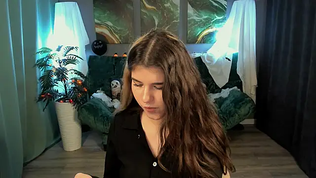 AnoraDark online show from 15, 10, 2025