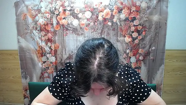 NeonilaLisova online show from 2, 2, 2026