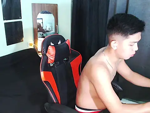Hunky paul online show from 18, 5, 2026