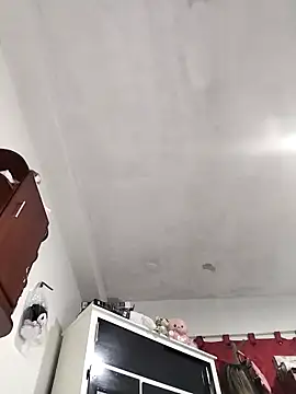 Nahomy cm online show from 3, 4, 2026