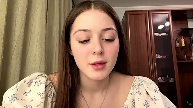 Snapshot of Adel_strongwoman chatting on 18, 2, 2026 Adel strongwoman online show from 18, 2, 2026