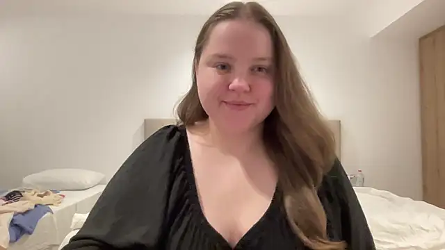 Snapshot of Alice898 chatting on 14, 9, 2025 Alice898 online show from 14, 9, 2025