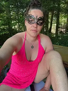 Snapshot of Nadja_Noir chatting on 24, 5, 2026 Nadja Noir online show from 24, 5, 2026
