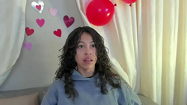 liily grey online show from 18, 9, 2025