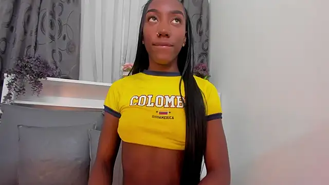 Mistt Mia online show from 5, 10, 2025