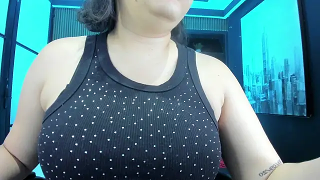 Snapshot of SamaraAnders_ chatting on 25, 6, 2026 SamaraAnders online show from 25, 6, 2026