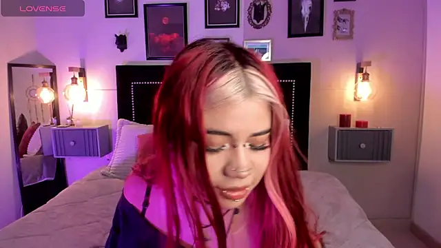 pinkk deemon online show from 5, 4, 2026