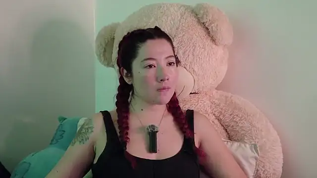 lunnaa  online show from 18, 11, 2025