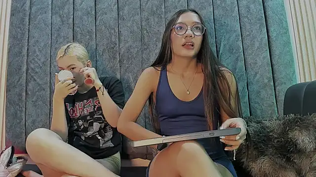 rubby lux online show from 10, 11, 2025