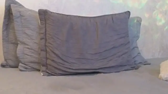 Osher Cox online show from 21, 4, 2026