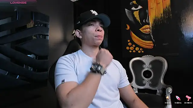 Eryonbradley online show from 15, 10, 2025