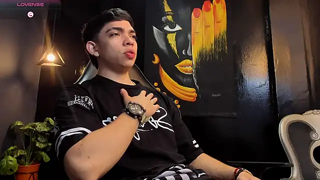 Eryonbradley online show from 29, 10, 2025