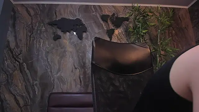 Eryonbradley online show from 20, 2, 2026