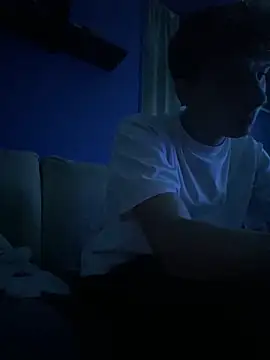 Snapshot of rediMilano chatting on 4, 10, 2025 rediMilano online show from 4, 10, 2025