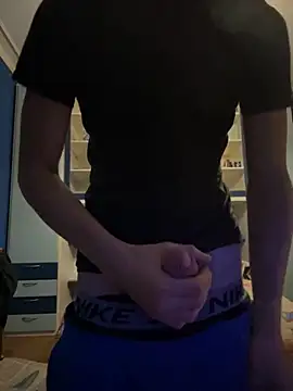 Snapshot of rediMilano chatting on 16, 10, 2025 rediMilano online show from 16, 10, 2025