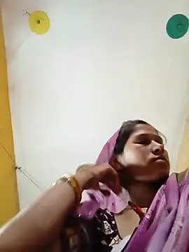 Snapshot of Sonam_pandeyji chatting on 28, 6, 2026 Sonam pandeyji online show from 28, 6, 2026