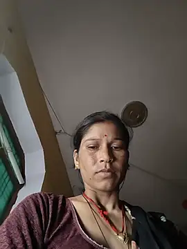 Snapshot of Sonam_pandeyji chatting on 4, 7, 2026 Sonam pandeyji online show from 4, 7, 2026