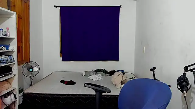 Snapshot of JuanchiT66 chatting on 17, 10, 2025 JuanchiT66 online show from 17, 10, 2025