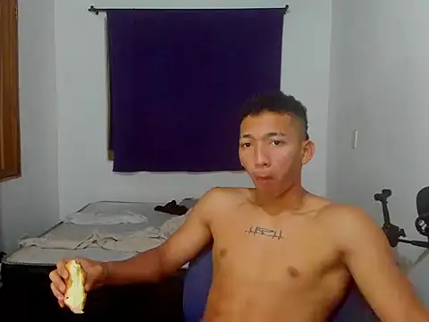 Snapshot of JuanchiT66 chatting on 17, 10, 2025 JuanchiT66 online show from 17, 10, 2025