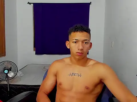 Snapshot of JuanchiT66 chatting on 18, 10, 2025 JuanchiT66 online show from 18, 10, 2025