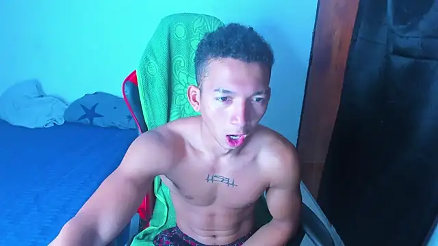 Snapshot of JuanchiT66 chatting on 20, 4, 2026 JuanchiT66 online show from 20, 4, 2026