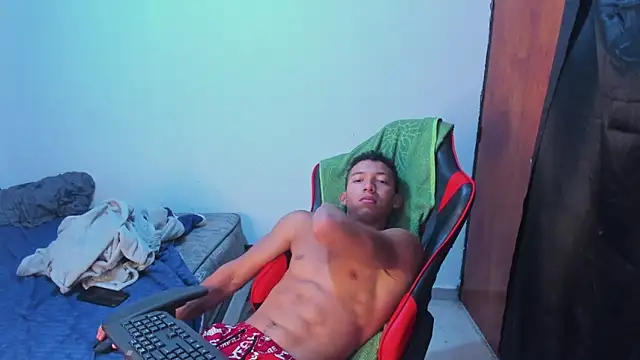 Snapshot of JuanchiT66 chatting on 29, 5, 2026 JuanchiT66 online show from 29, 5, 2026