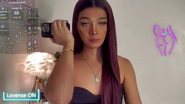 TrinityFucksYou online show from 16, 10, 2025