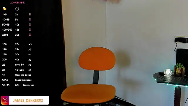 JamesDeker online show from 10, 11, 2025