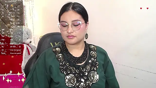 Snapshot of heluejamil chatting on 14, 2, 2026 heluejamil online show from 14, 2, 2026