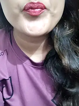 Cute pinkii online show from 2, 12, 2025