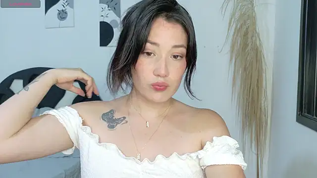 Eliih 01 online show from 16, 6, 2026