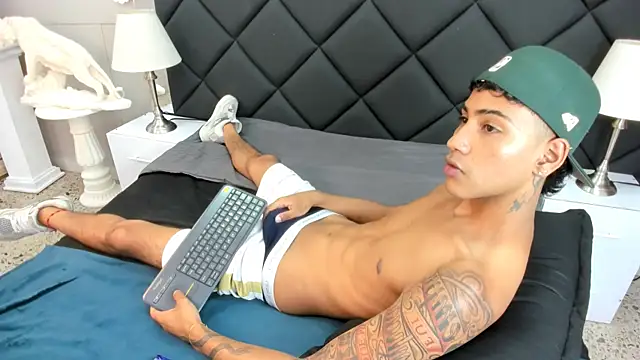 Denis Carpenter online show from 26, 11, 2025