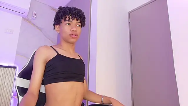 Ivone Rose  online show from 12, 10, 2025