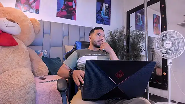 Snapshot of Edahi1386 chatting on 13, 9, 2025 Edahi1386 online show from 13, 9, 2025