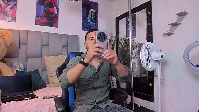 Snapshot of Edahi1386 chatting on 14, 9, 2025 Edahi1386 online show from 14, 9, 2025