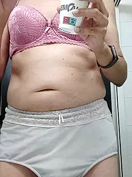 Snapshot of Emily_de_Carla chatting on 15, 7, 2026 Emily de Carla online show from 15, 7, 2026