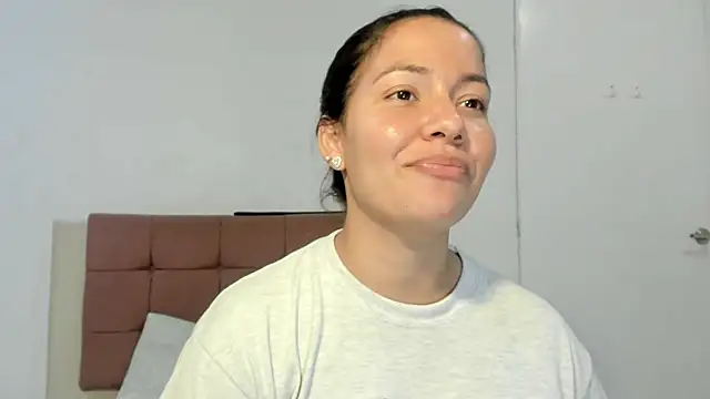 Snapshot of _rapunzell chatting on 9, 9, 2025 rapunzell online show from 9, 9, 2025